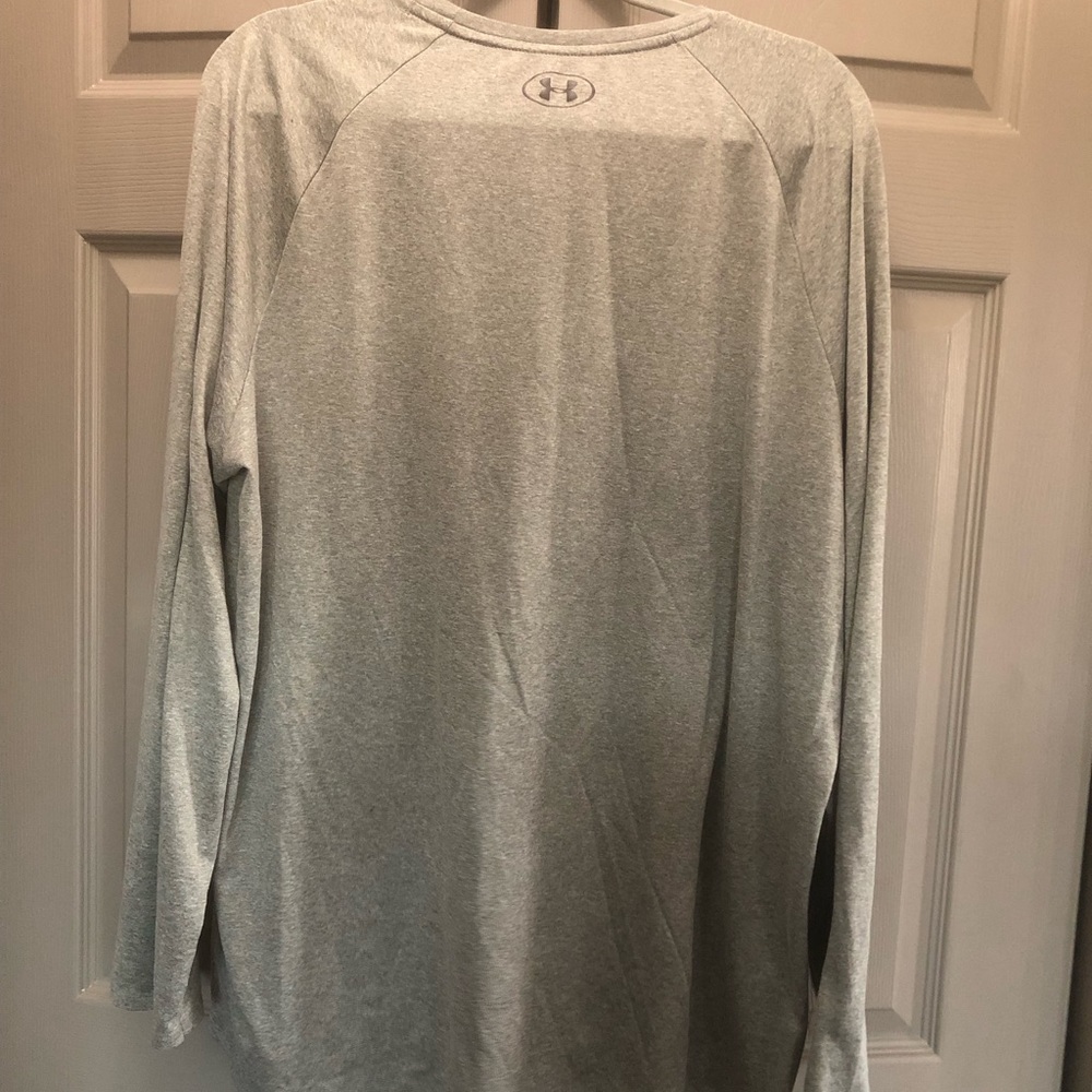 Men’s under Armour shirt - Picture 3 of 4